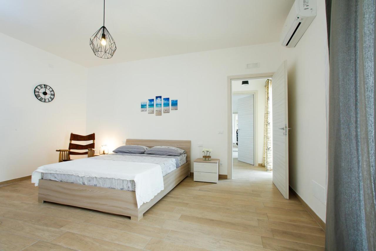 Casa 801 Bed & Breakfast Монополи Екстериор снимка