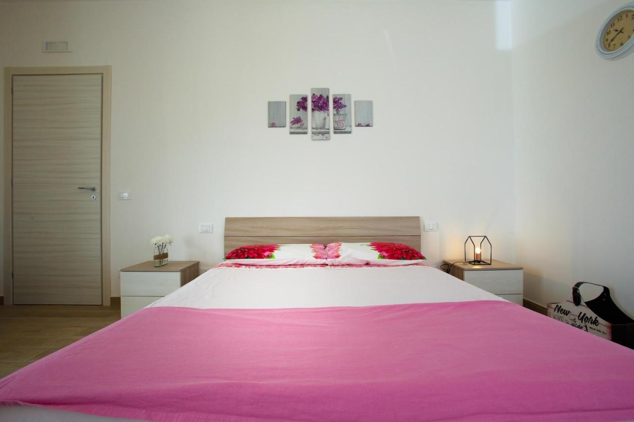 Casa 801 Bed & Breakfast Монополи Екстериор снимка